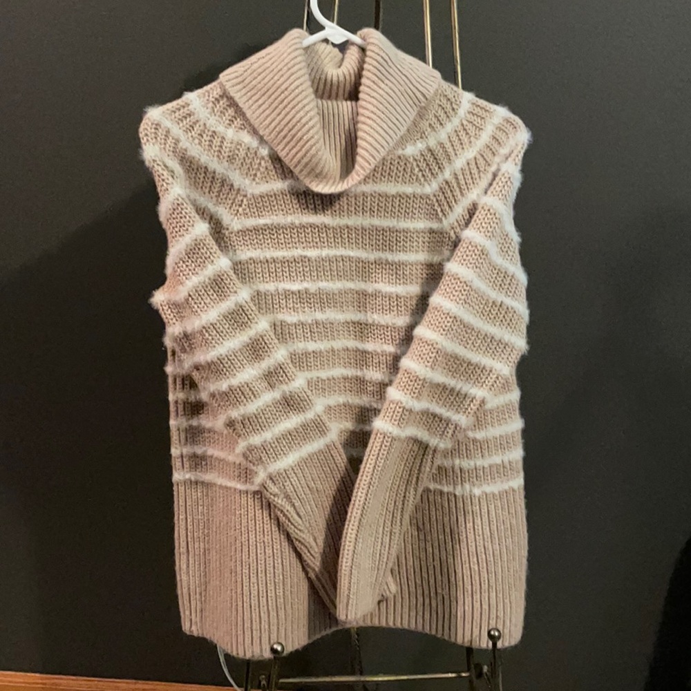 Elle “Eyelash” Sweater